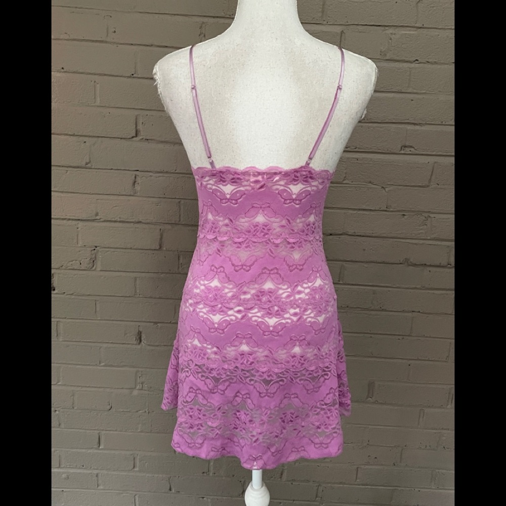 Floral & Butterfly Lace Nighty S - Picture 6 of 10